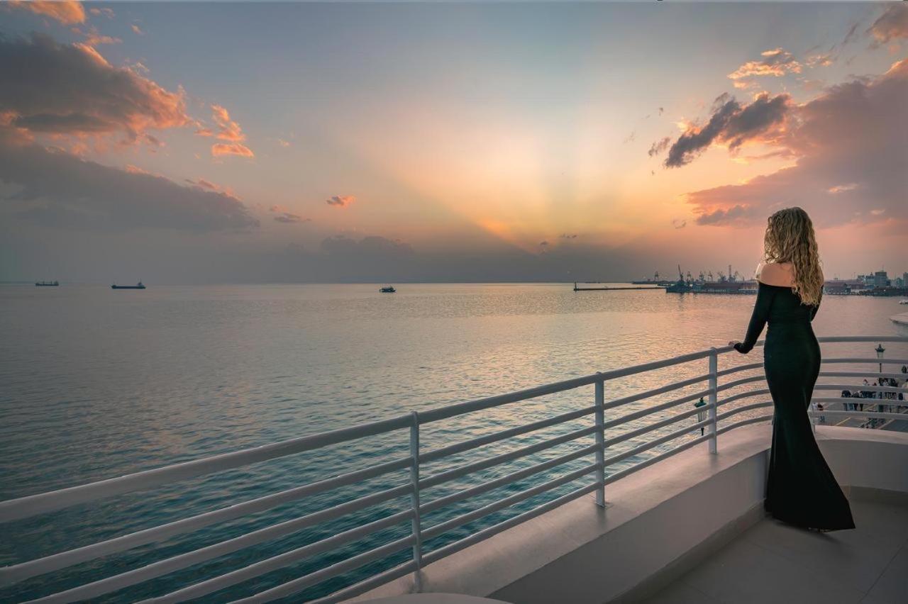Iconic Salonica Suite Seafront Eksteriør billede